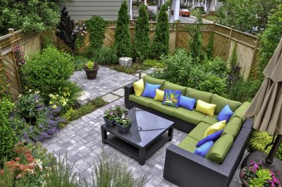 Designing Outdoor Living Spaces