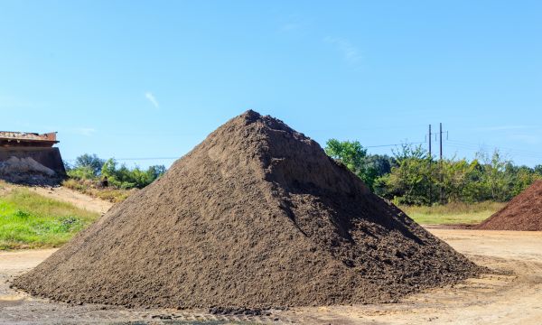 Bulk Topsoil Delivery in Goodyear