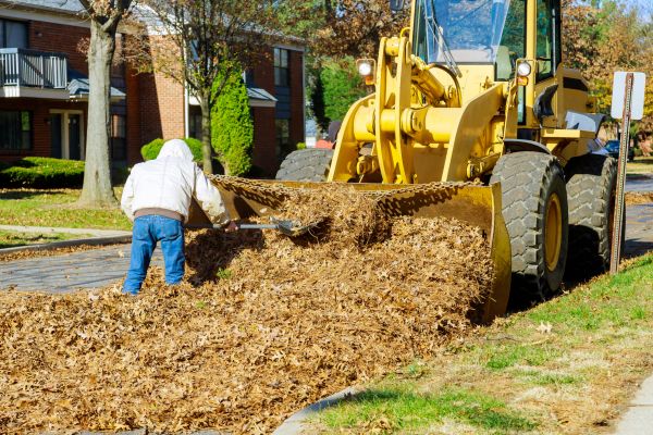 Mulch Hauling in Goodyear