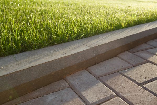 Lawn Edging Replacement in Goodyear